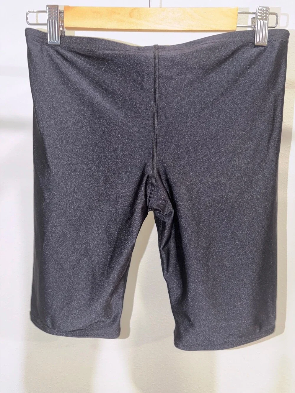 Speedo reposhing these